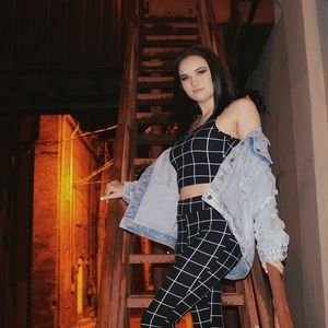 Grid print two piece set